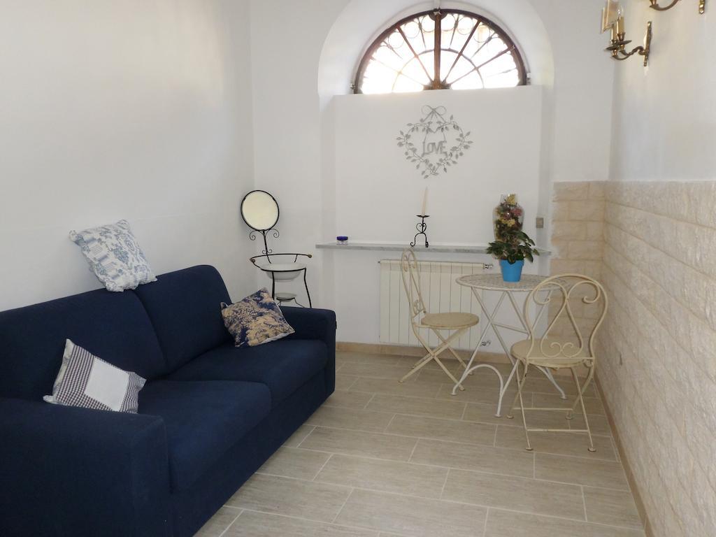 Bed and Breakfast I Colori Di Mag Специя Номер фото